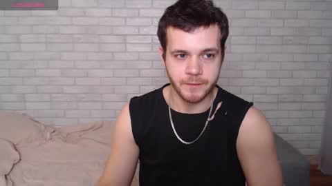 Snapshot of electric_smile chatting on February 2026 05:58:01 PM Alex online show from February 2026 05:58:01 PM