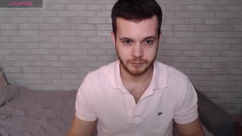 Snapshot of electric_smile chatting on March 2026 04:45:02 PM Alex online show from March 2026 04:45:02 PM