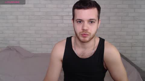 Snapshot of electric_smile chatting on March 2026 08:26:01 AM Alex online show from March 2026 08:26:01 AM