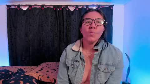 Snapshot of electricnightsxxx chatting on May 2026 01:51:02 PM LEXA CLARKE online show from May 2026 01:51:02 PM
