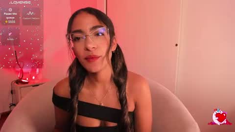 Snapshot of elegant_rouse chatting on July 2026 02:38:01 AM Rouse online show from July 2026 02:38:01 AM