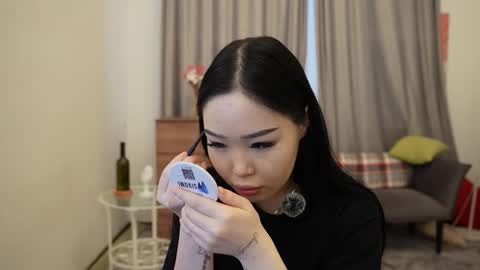 Snapshot of elegant_vibes chatting on November 2025 07:27:01 AM Jess online show from November 2025 07:27:01 AM