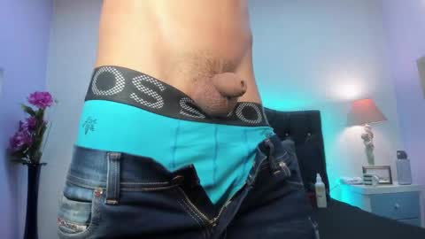 Snapshot of elegant_wolf chatting on December 2024 02:17:02 PM Elegant online show from December 2024 02:17:02 PM