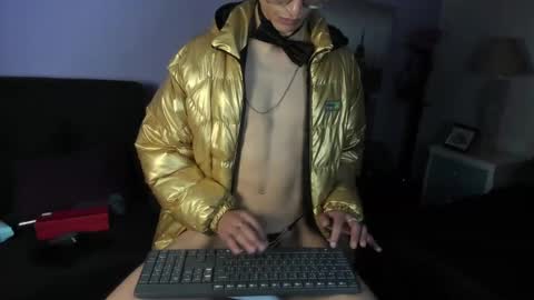 Snapshot of elegant_wolf chatting on December 2024 04:37:01 PM Elegant online show from December 2024 04:37:01 PM