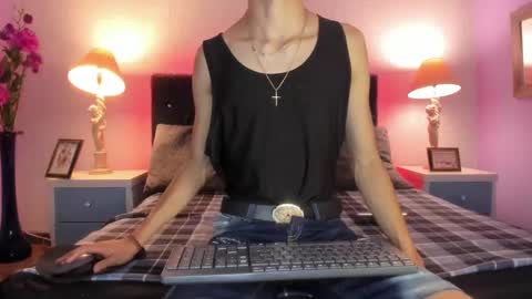 Snapshot of elegant_wolf chatting on December 2024 02:43:02 AM Elegant online show from December 2024 02:43:02 AM