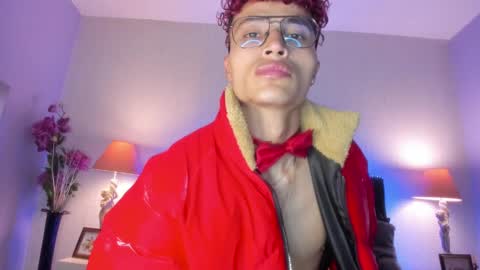 Snapshot of elegant_wolf chatting on January 2025 02:25:01 AM Elegant online show from January 2025 02:25:01 AM