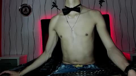 Snapshot of elegant_wolf chatting on January 2025 02:59:01 AM Elegant online show from January 2025 02:59:01 AM