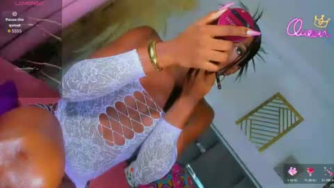 Snapshot of elektraa_foxx_ chatting on June 2026 10:35:02 AM Elecktra online show from June 2026 10:35:02 AM