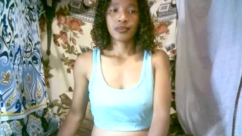 elenah013 online show from February 2026 08:00:02 AM