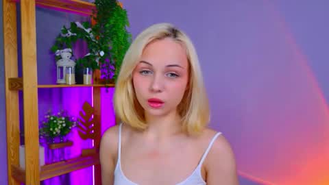 elenamonroe_ online show from March 2026 04:08:02 AM