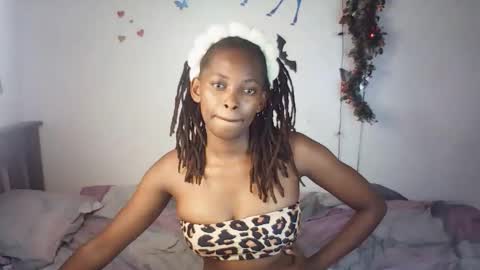 eleniedoll online show from February 2026 01:02:01 AM