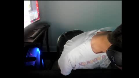 elephantrunkman online show from February 2025 06:02:01 AM