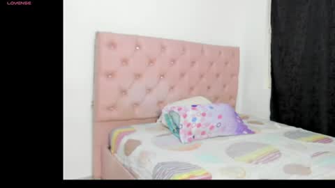 elettra_parisi19 online show from June 2026 08:39:02 PM