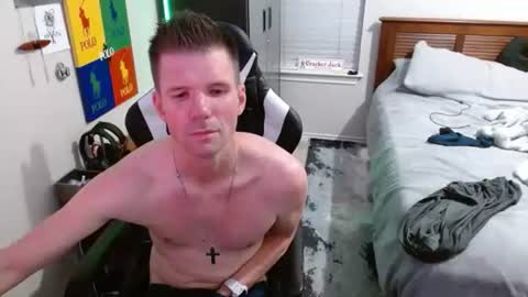 Walker online show from December 2025 06:31:01 AM