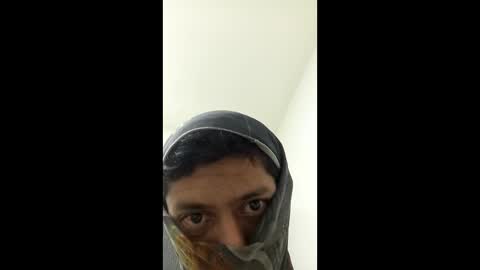 Snapshot of elflaco0469 chatting on April 2026 05:12:02 AM elflaco0469 online show from April 2026 05:12:02 AM
