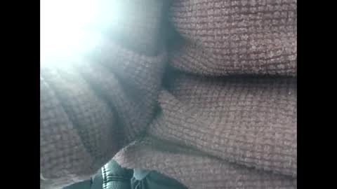 elfyonee online show from January 2025 12:50:02 PM