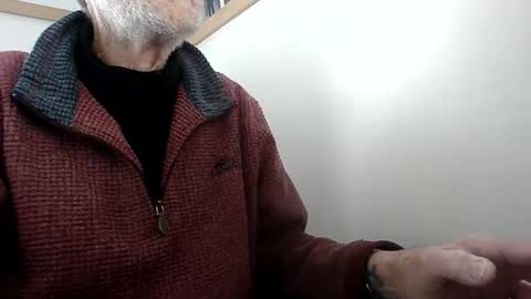 elfyonee online show from December 2025 01:20:01 PM