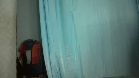 Snapshot of elia011 chatting on January 2025 10:02:01 PM elia011 online show from January 2025 10:02:01 PM