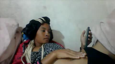 Snapshot of elia011 chatting on May 2026 07:44:02 PM elia011 online show from May 2026 07:44:02 PM