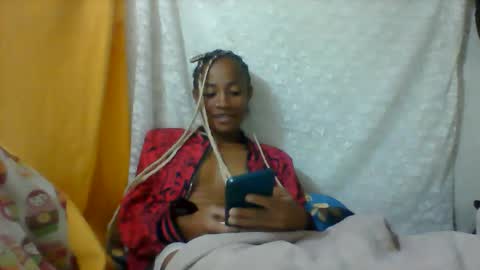 Snapshot of elia011 chatting on May 2026 08:01:01 AM elia011 online show from May 2026 08:01:01 AM