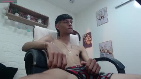 Snapshot of eliasblue chatting on January 2025 08:13:02 AM E L I A S online show from January 2025 08:13:02 AM