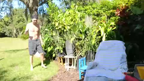 eliberator online show from September 2025 07:59:01 PM