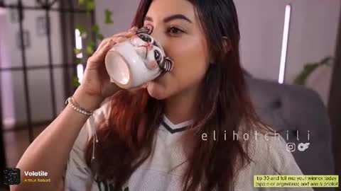 Snapshot of elihotchili chatting on July 2026 03:27:01 PM Eli online show from July 2026 03:27:01 PM