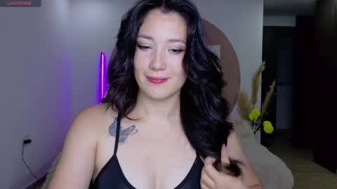 eliiih_ online show from April 2026 03:12:02 AM