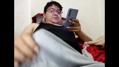 elimposstor online show from November 2025 12:53:02 PM