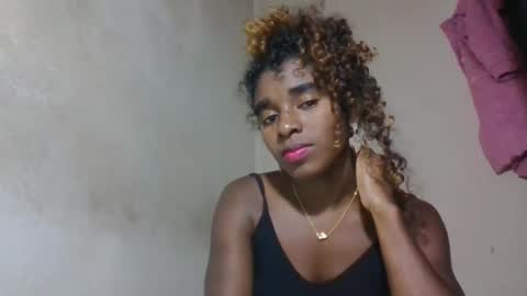 elina981 online show from May 2026 07:58:02 AM