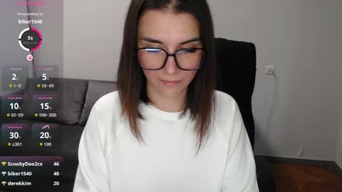 Snapshot of elina_posh chatting on April 2026 12:44:02 PM Liza online show from April 2026 12:44:02 PM