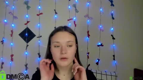 Snapshot of elina_x chatting on June 2026 06:02:01 PM elina_x online show from June 2026 06:02:01 PM