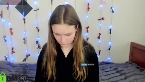 Snapshot of elina_x chatting on June 2026 01:28:01 PM elina_x online show from June 2026 01:28:01 PM