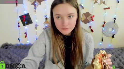Snapshot of elina_x chatting on June 2026 01:14:01 PM elina_x online show from June 2026 01:14:01 PM