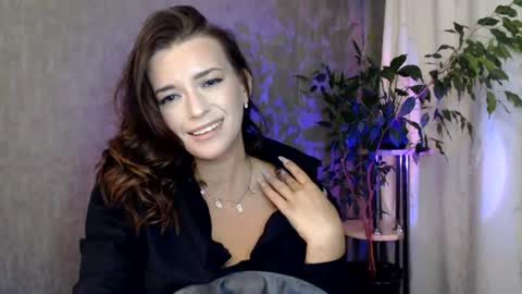 Elina online show from August 2026 10:01:01 PM