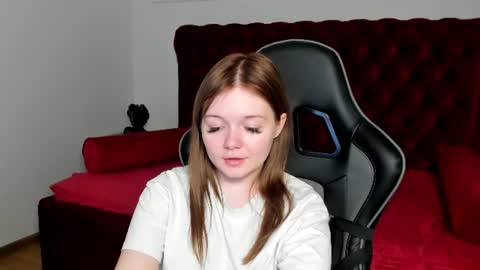 Snapshot of elinavale chatting on June 2026 05:34:02 PM elinavale online show from June 2026 05:34:02 PM