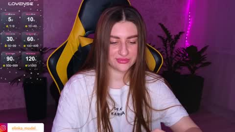 Elina online show from January 2025 08:04:01 PM