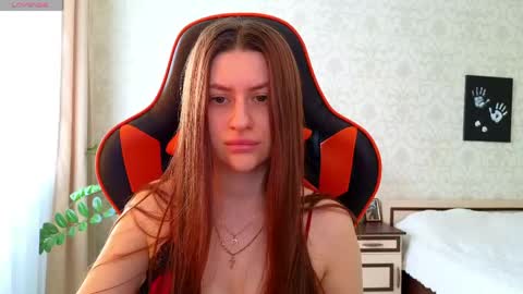 Elina online show from April 2026 06:09:01 AM