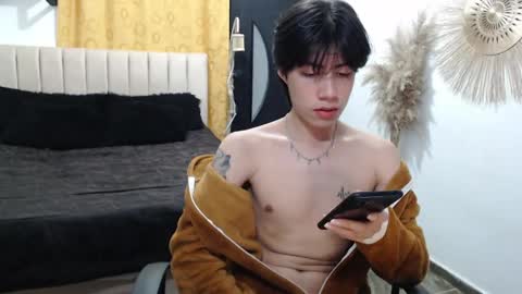 Snapshot of elio_collem chatting on May 2026 02:31:02 AM ELIO online show from May 2026 02:31:02 AM