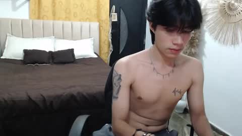 Snapshot of elio_collem chatting on May 2026 03:36:02 AM ELIO online show from May 2026 03:36:02 AM