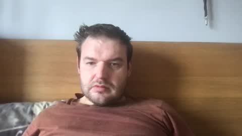 Snapshot of eliot26 chatting on April 2026 10:13:01 AM e26 online show from April 2026 10:13:01 AM