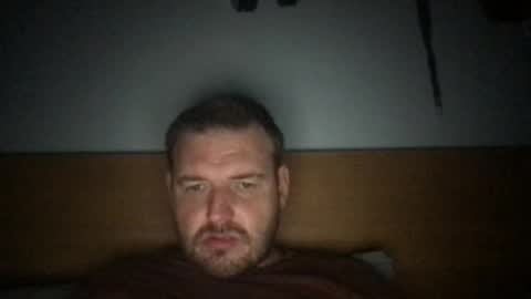 Snapshot of eliot26 chatting on April 2026 07:26:02 AM e26 online show from April 2026 07:26:02 AM