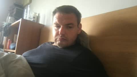 Snapshot of eliot26 chatting on June 2026 11:25:01 AM e26 online show from June 2026 11:25:01 AM
