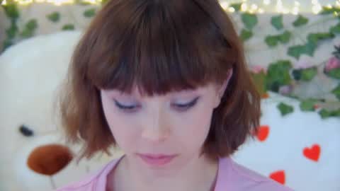Snapshot of elisabethdavis chatting on May 2026 06:17:01 PM ElisabethDavis online show from May 2026 06:17:01 PM