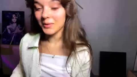 Snapshot of elisabethmikowski chatting on April 2026 02:18:01 PM Elin online show from April 2026 02:18:01 PM