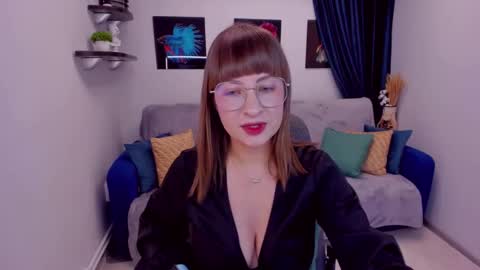 Snapshot of elisabethmills chatting on December 2024 04:58:01 PM Elisabeth online show from December 2024 04:58:01 PM