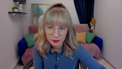 Snapshot of elisabethmills chatting on January 2025 06:24:02 AM Elisabeth online show from January 2025 06:24:02 AM