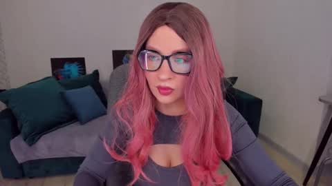 Snapshot of elisabethmills chatting on February 2025 11:43:02 AM Elisabeth online show from February 2025 11:43:02 AM