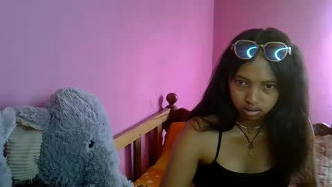 Snapshot of elisah01 chatting on February 2026 04:28:02 AM elisah01 online show from February 2026 04:28:02 AM