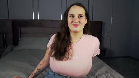 Elison online show from December 2024 01:17:01 PM